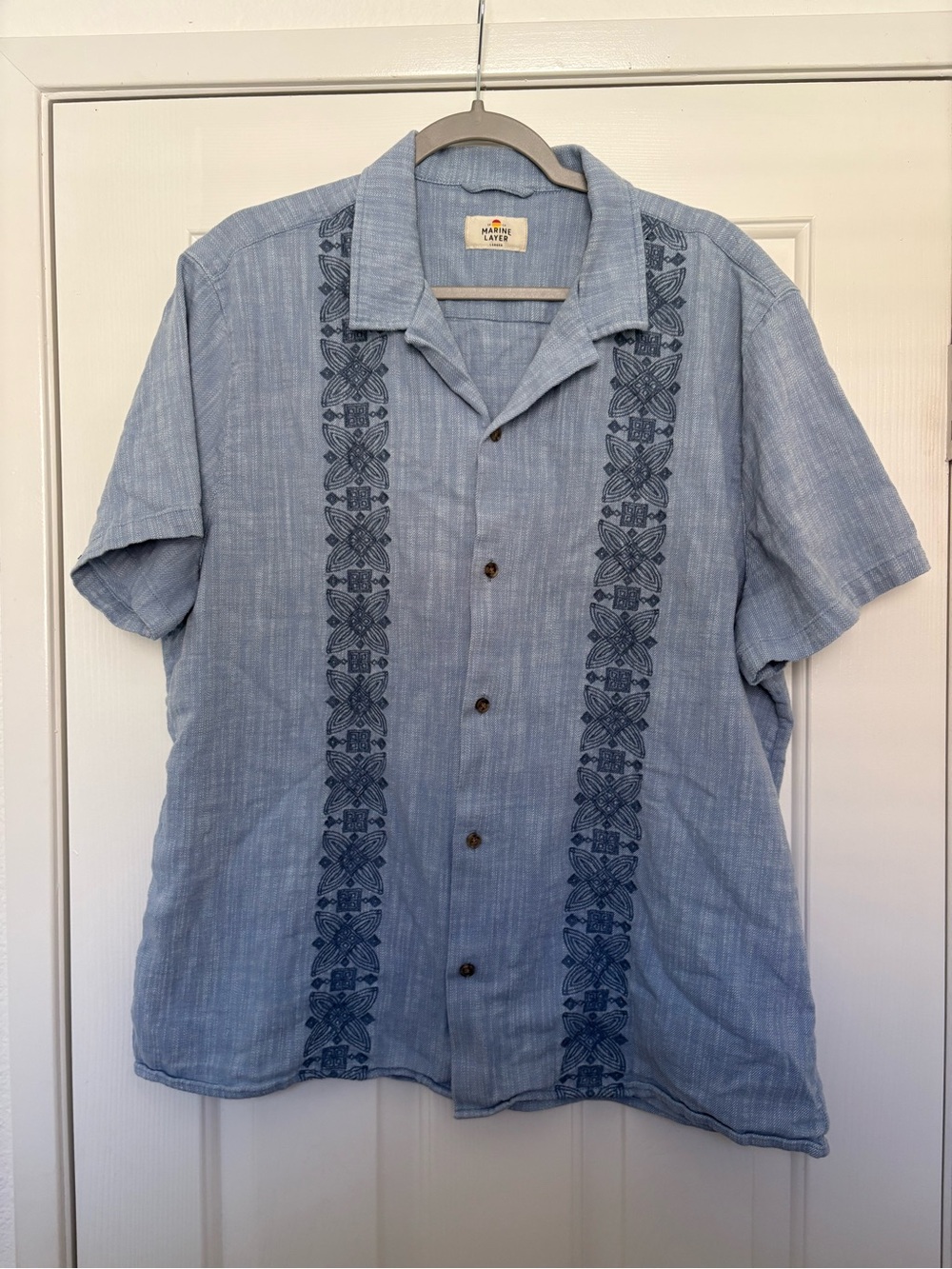 Marine Layer Mens Embroidered Resort Shirt in Mid Blue Large - Picture 3 of 5